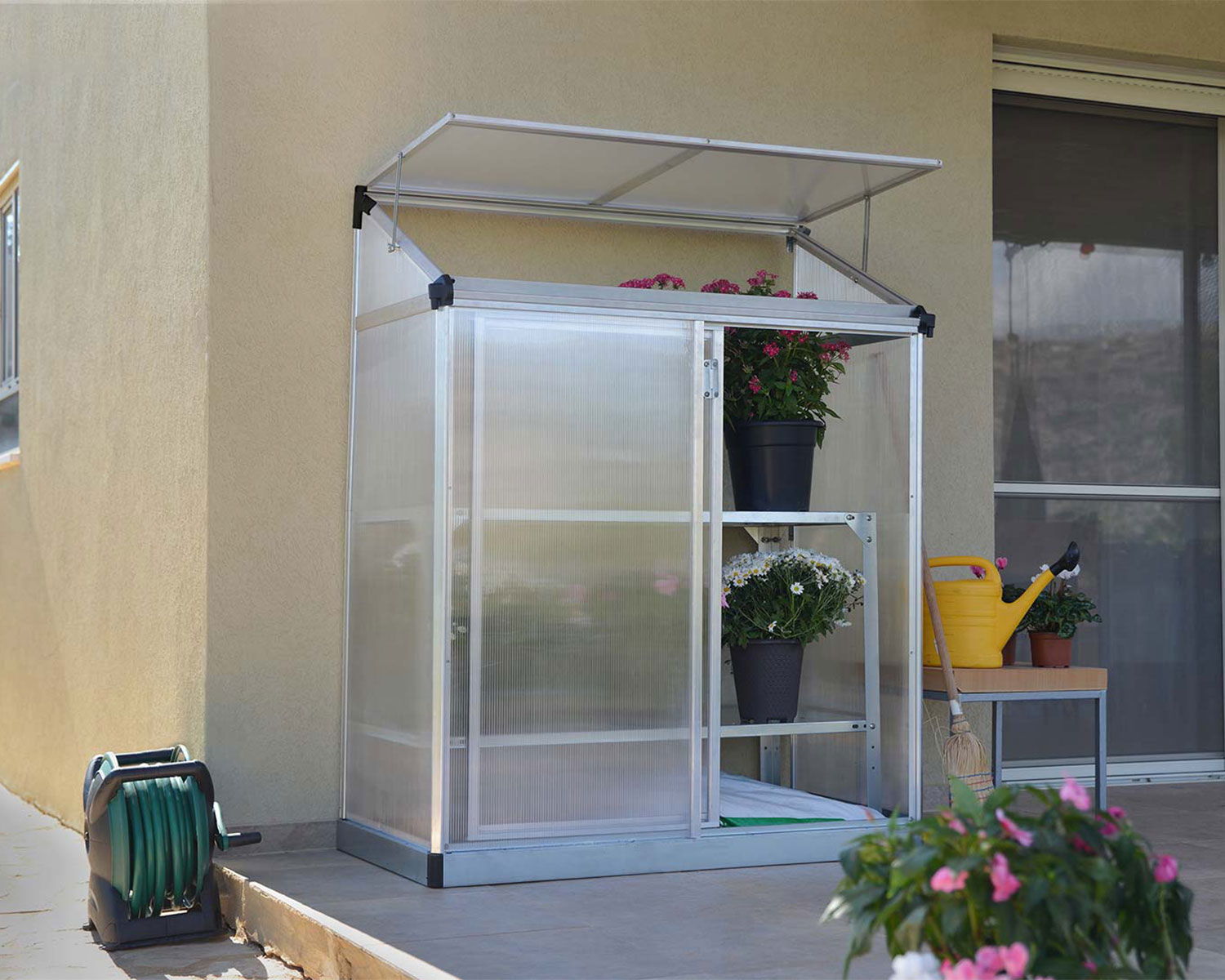 Lean To Greenhouse 4&#039; x 2&#039; Kit - Silver Structure &amp; Twinwall Glazing