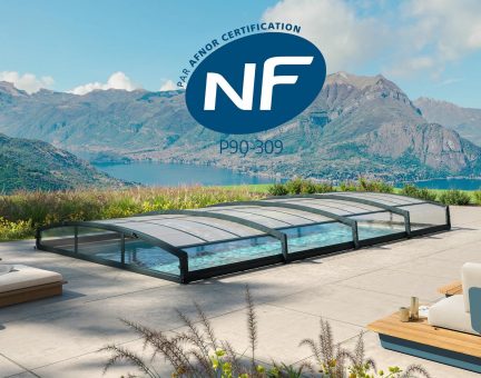 Abri de piscine Majorca en aluminium et polycarbonate – 8,7 x 4,7 m -  Canopia