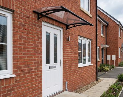 Aquila 1.5m x 0.9m Door Canopy - Grey Aluminium Frame & Clear Acryl