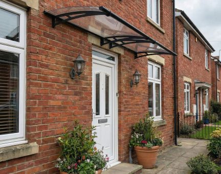 Aquila 3m x 0.9m Door Canopy - Grey Aluminium Frame & Clear Polycarbonate