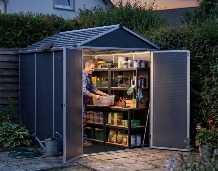 Rubicon Kunststoff-Gerätehaus 185cm x 229cm, Dunkelgrau Polycarbonatplatten + Solar LED Kit 